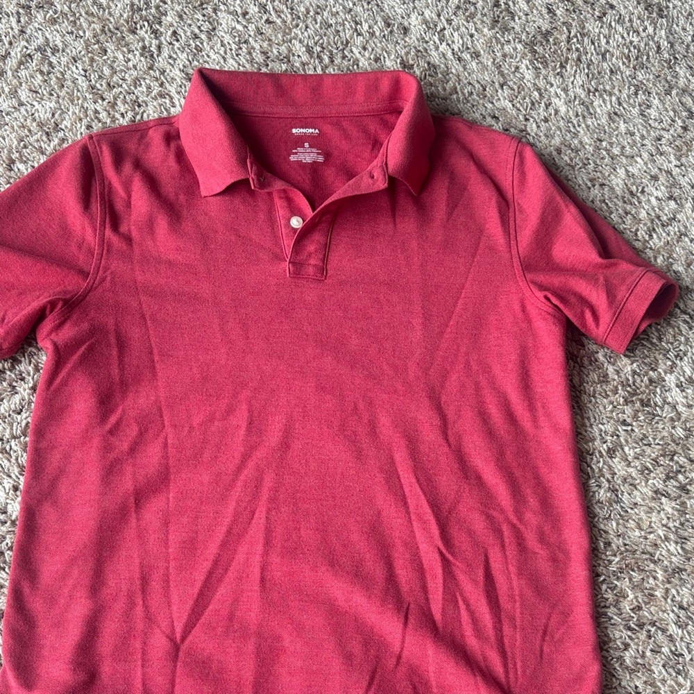 Sonoma Men’s small light red polo shirt